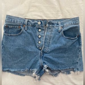 Levis Jean shorts